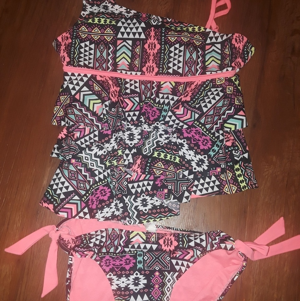 Justice girls 16 1/2 plus size tankini